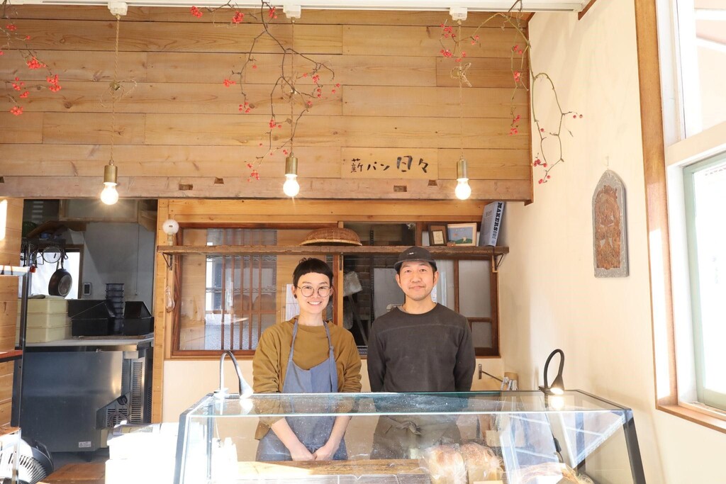 eyecatch.data?.attributes?.title